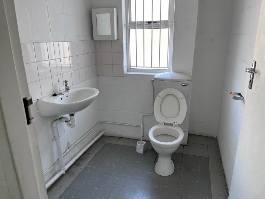 To Let Commercial Property for Rent in Milnerton Western Cape